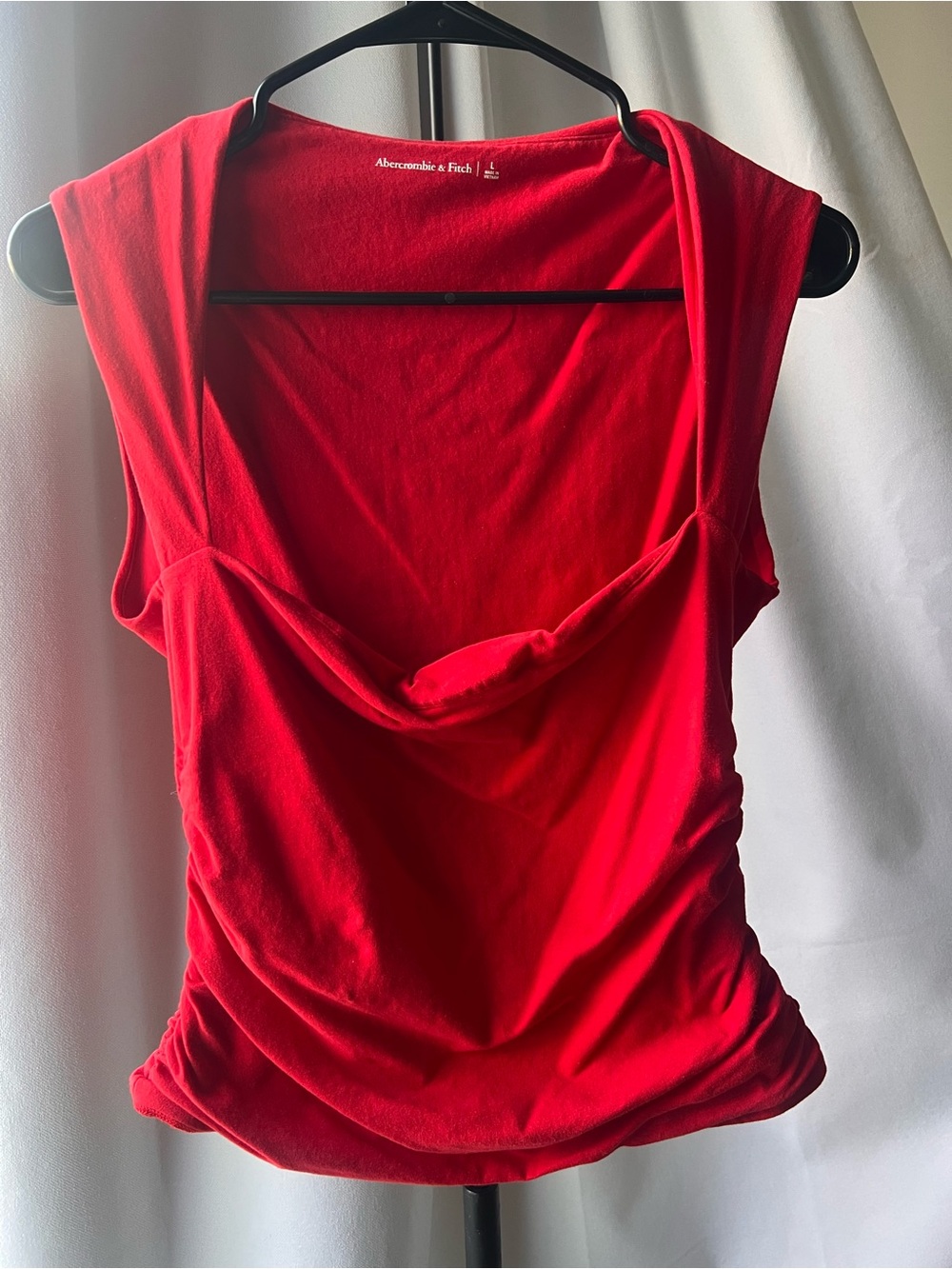Abercrombie & Fitch the A & F Ava top red